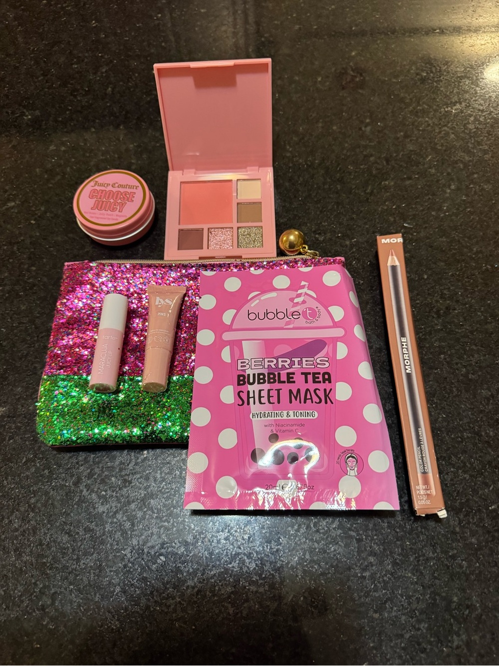 NEW Beauty Bundle w/Pouch
